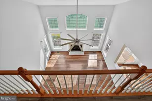 25845 Spring Farm Cir, Chantilly, VA 20152 - Photo 22