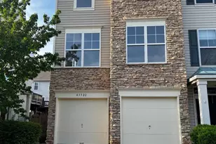 43522 Laidlow St, Chantilly, VA 20152 - Photo 2