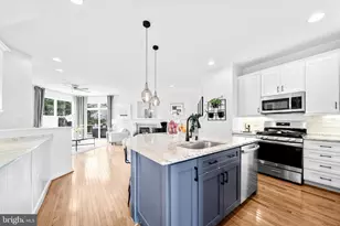 23448 Twin Falls Terrace, Brambleton, VA 20148 - Photo 10