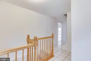 10136 Yorktown Dr, Great Falls, VA 22066 - Photo 4