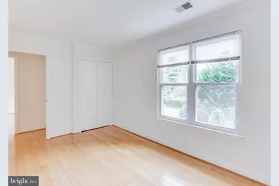 10136 Yorktown Drive, Great Falls, VA 22066 - Photo 36