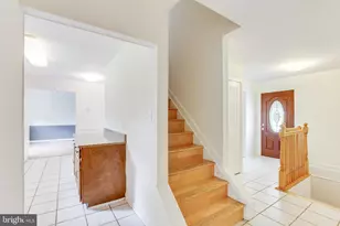 10136 Yorktown Dr, Great Falls, VA 22066 - Photo 16