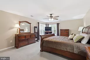 17241 Pickwick Dr, Purcellville, VA 20132 - Photo 18