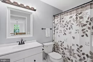 17241 Pickwick Dr, Purcellville, VA 20132 - Photo 26