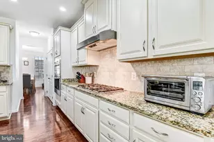 24247 Purple Finch Dr, Aldie, VA 20105 - Photo 16