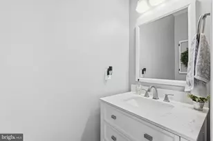 43333 Wintersrun Ct, Ashburn, VA 20147 - Photo 28
