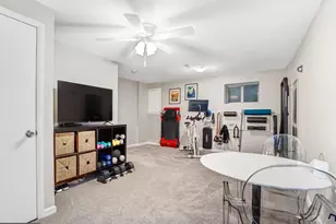 17 Palmer Ct, Sterling, VA 20165 - Photo 18