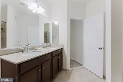 24588 Byrne Meadow Square #302, Aldie, VA 20105 - Photo 14