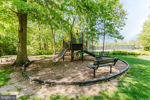 24588 Byrne Meadow Square, Aldie, VA 20105 - Photo 46
