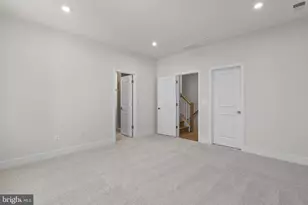 42141 Picasso Sq, Ashburn, VA 20148 - Photo 20