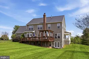 16205 Jonella Farm Dr, Hillsboro, VA 20132 - Photo 4
