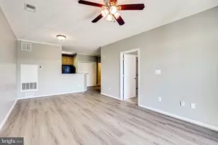21216 McFadden Square, Sterling, VA 20165 - Photo 20
