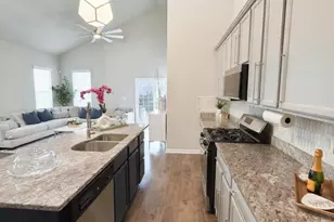 813 Mildenhall Ct, Purcellville, VA 20132 - Photo 8