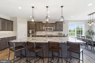 38640 Woodsage Ct, Waterford, VA 20197 - Photo 10