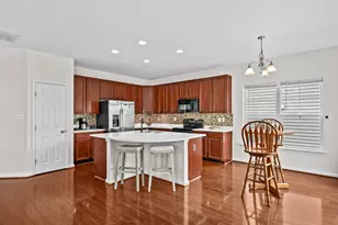 17446 Lethridge Circle, Round Hill, VA 20141 - Photo 8