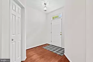17446 Lethridge Circle, Round Hill, VA 20141 - Photo 4