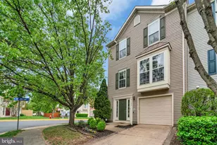 21780 Mornington Cresent Terrace, Sterling, VA 20166 - Photo 2