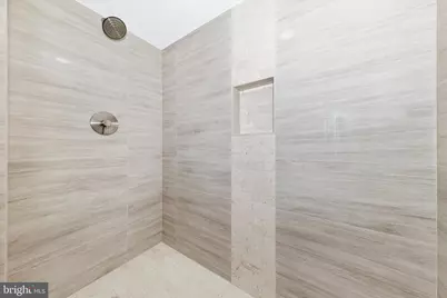 106 Charing Court, Sterling, VA 20164 - Photo 30