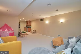 20952 Hollyberry Ct, Ashburn, VA 20147 - Photo 50