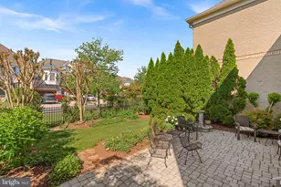 18349 Fairway Oaks Square, Leesburg, VA 20176 - Photo 6