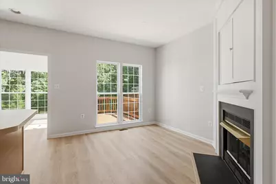 45618 Grand Central Square, Sterling, VA 20166 - Photo 8