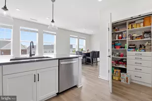700 Mount Airy Ter NE, Leesburg, VA 20176 - Photo 10