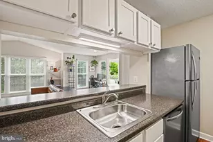 21013 Timber Ridge Terrace, Ashburn, VA 20147 - Photo 6