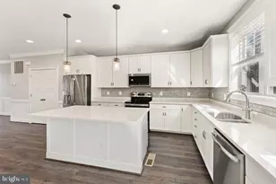 602 Savile Row Terrace, Purcellville, VA 20132 - Photo 12