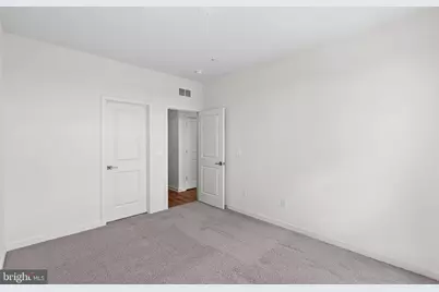 43841 Venetian Square, Ashburn, VA 20147 - Photo 18