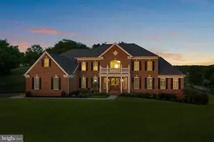 15064 Barlow Dr, Waterford, VA 20197 - Photo 2