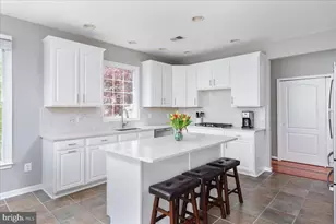 42671 Leaflet Ln, Chantilly, VA 20152 - Photo 14