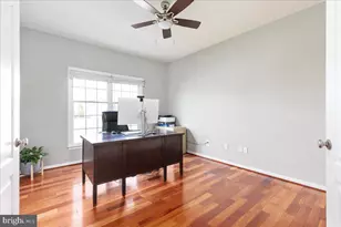 42671 Leaflet Ln, Chantilly, VA 20152 - Photo 12