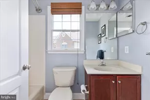 42671 Leaflet Ln, Chantilly, VA 20152 - Photo 38