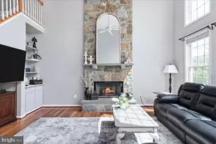42671 Leaflet Ln, Chantilly, VA 20152 - Photo 24