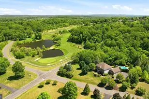 35191 Dornoch Ct, Round Hill, VA 20141 - Photo 2