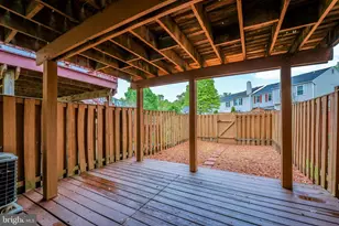 24 Huntley Ct, Sterling, VA 20165 - Photo 28