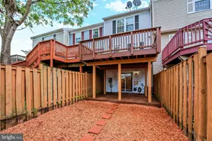 24 Huntley Ct, Sterling, VA 20165 - Photo 30