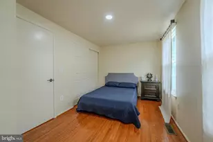 24 Huntley Ct, Sterling, VA 20165 - Photo 16