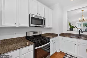 557 Edmonton Terrace NE, Leesburg, VA 20176 - Photo 18