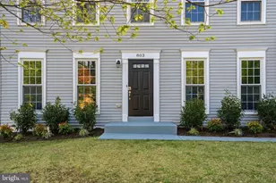 803 Hallyard Ct SE, Leesburg, VA 20175 - Photo 6