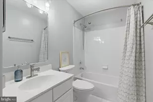20361 Hartwell St, Ashburn, VA 20147 - Photo 28