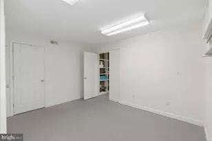 20361 Hartwell St, Ashburn, VA 20147 - Photo 34
