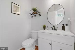 20361 Hartwell St, Ashburn, VA 20147 - Photo 18