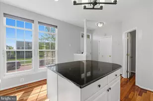 20361 Hartwell St, Ashburn, VA 20147 - Photo 10