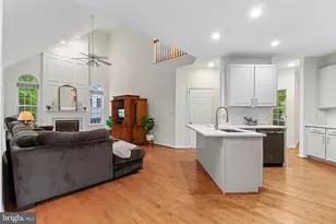 43528 Clivedon Ct, Ashburn, VA 20147 - Photo 10