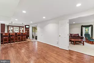 43528 Clivedon Ct, Ashburn, VA 20147 - Photo 38