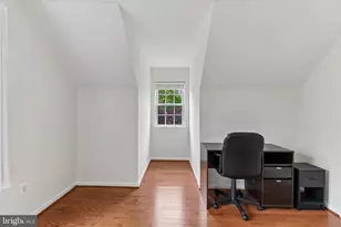43528 Clivedon Ct, Ashburn, VA 20147 - Photo 28