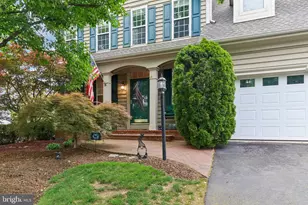 43528 Clivedon Ct, Ashburn, VA 20147 - Photo 2