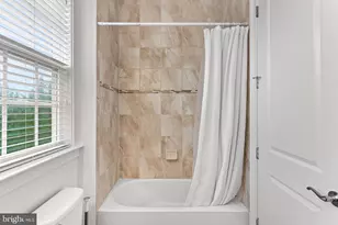 35124 Greyfriar Dr, Round Hill, VA 20141 - Photo 34