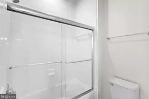 35124 Greyfriar Dr, Round Hill, VA 20141 - Photo 52
